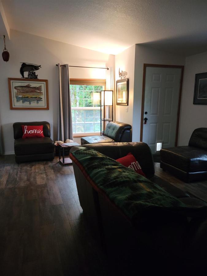 A Relaxing Getaway-A Backwoods Cabin Solduc River Beaver Exterior foto